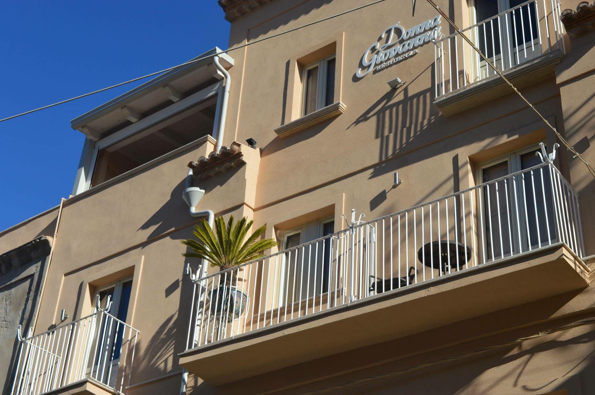 Residenza Donna Giovanna Tropea Bagian luar foto